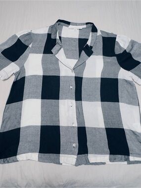 Jane and Delancey Black and White Buffalo Check Short-Sleeve Button-Up
